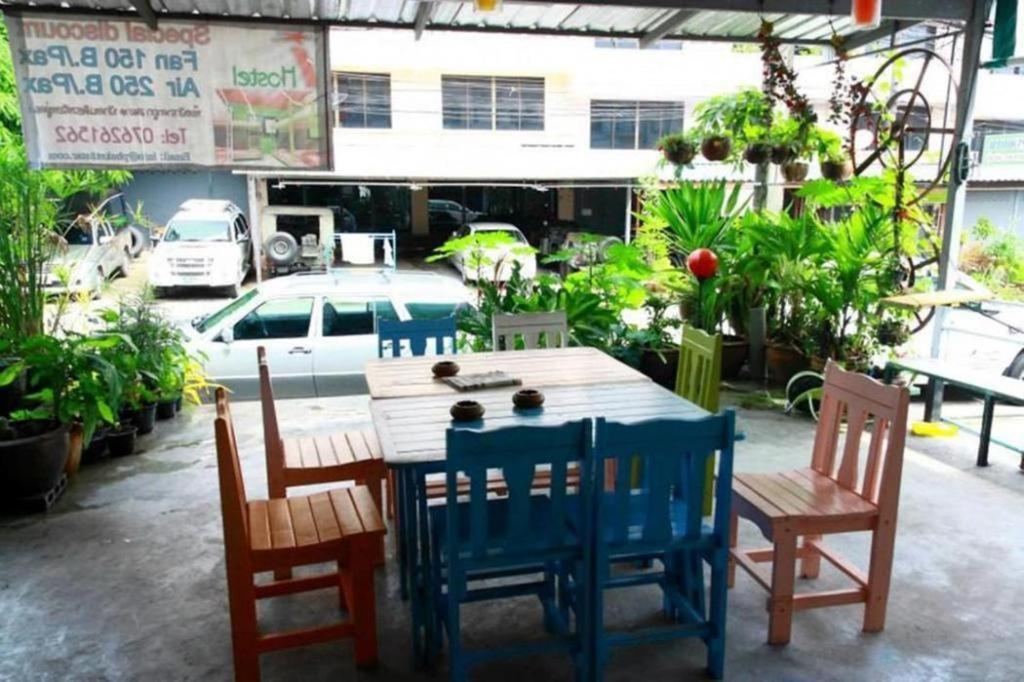 Oyo 586 I Hostel Phuket Eksteriør bilde