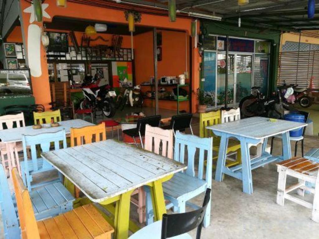 Oyo 586 I Hostel Phuket Eksteriør bilde